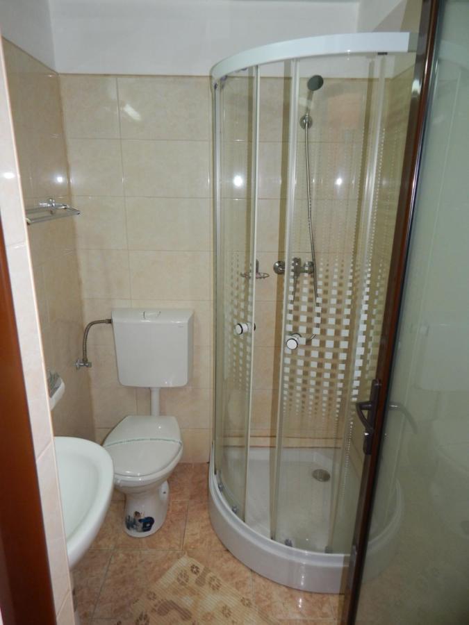 Hotel Traian Caciulata Călimăneşti المظهر الخارجي الصورة