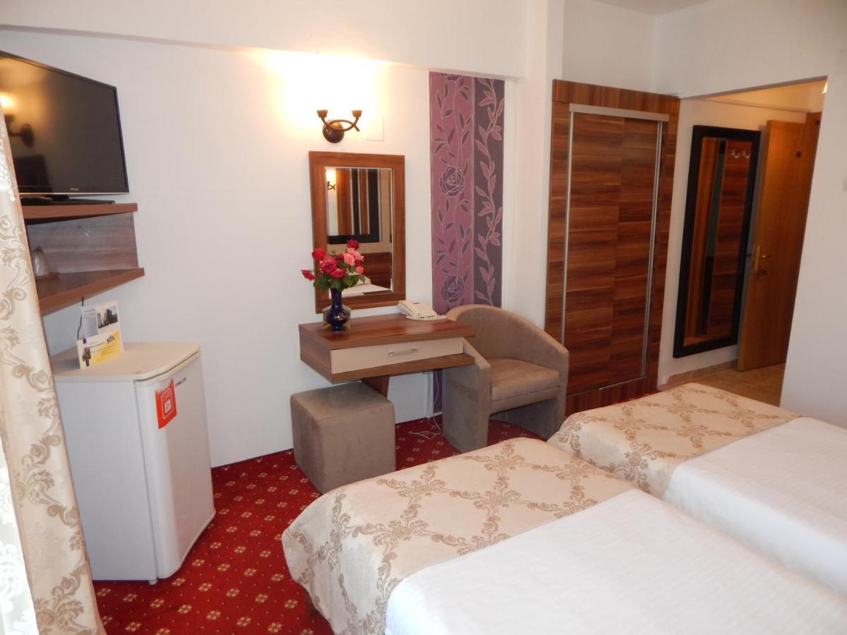 Hotel Traian Caciulata Călimăneşti المظهر الخارجي الصورة
