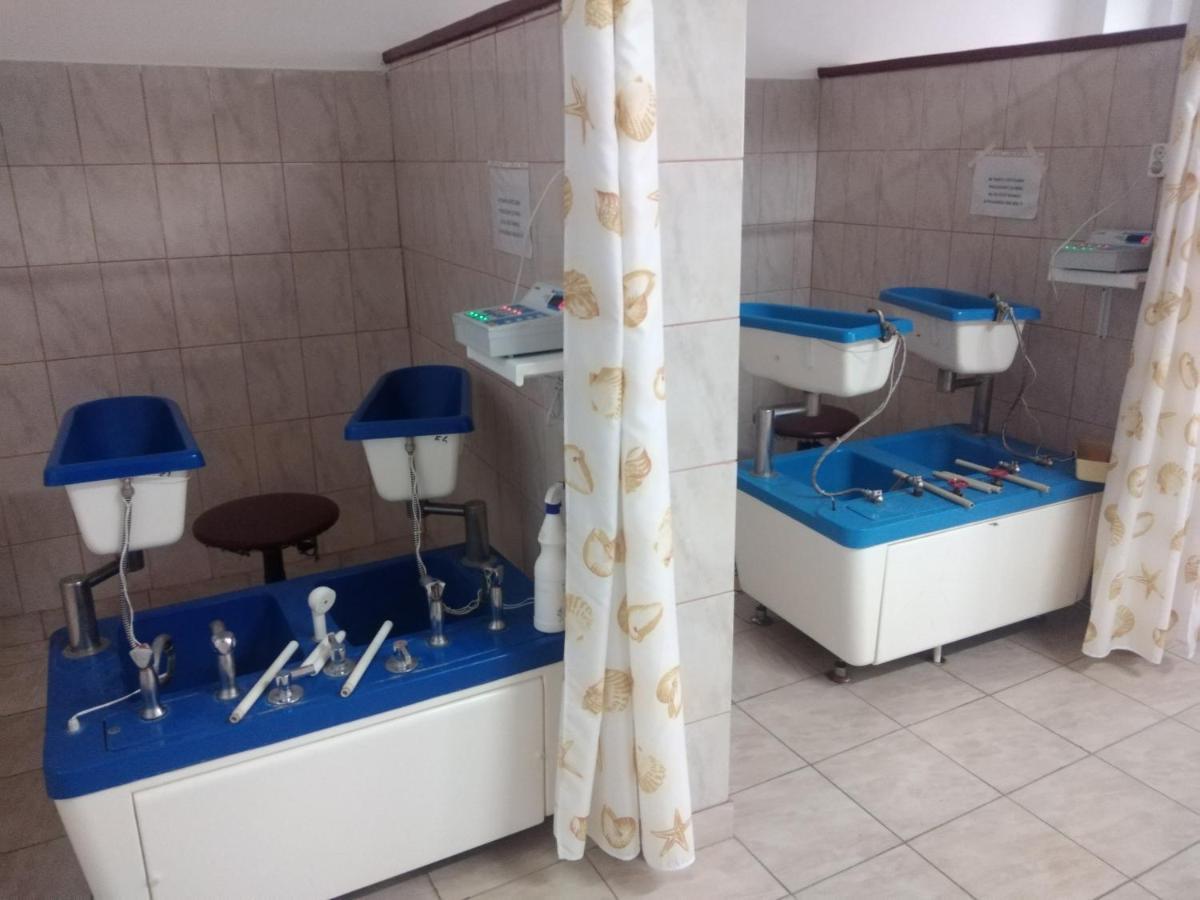 Hotel Traian Caciulata Călimăneşti المظهر الخارجي الصورة