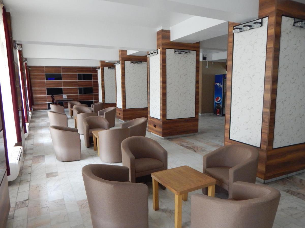 Hotel Traian Caciulata Călimăneşti المظهر الخارجي الصورة